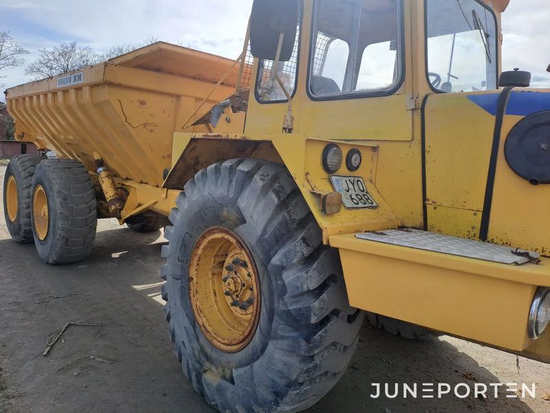 Dumper Volvo BM 860 S