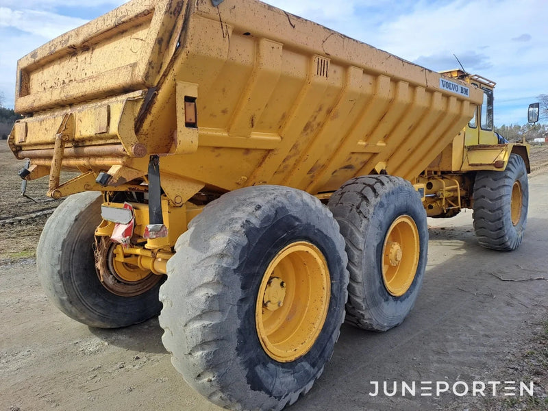 Dumper Volvo BM 860 S