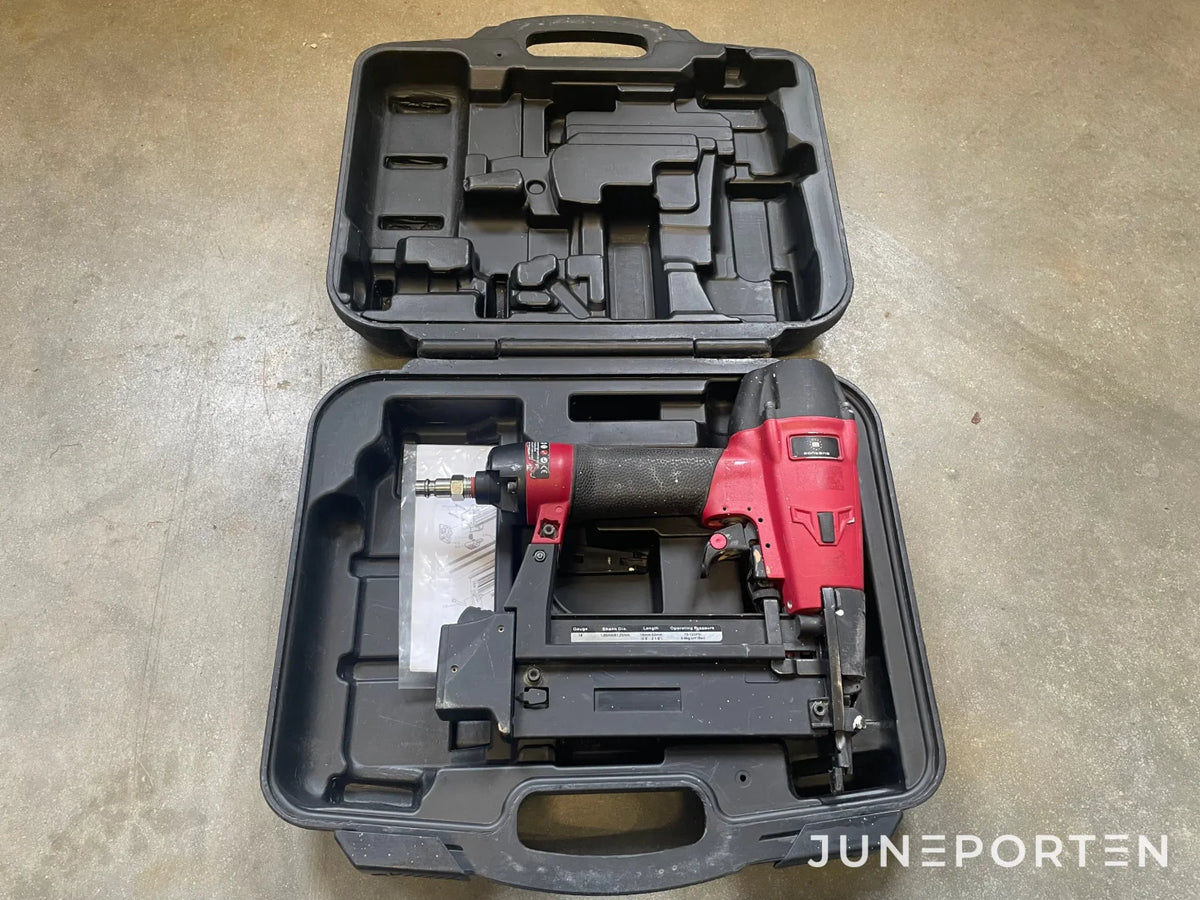 Dyckertpistol Montana MON/B18-55/CE