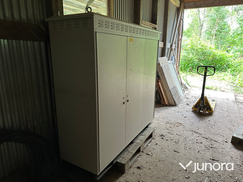 Elskåp 185 cm (Oanvänt)