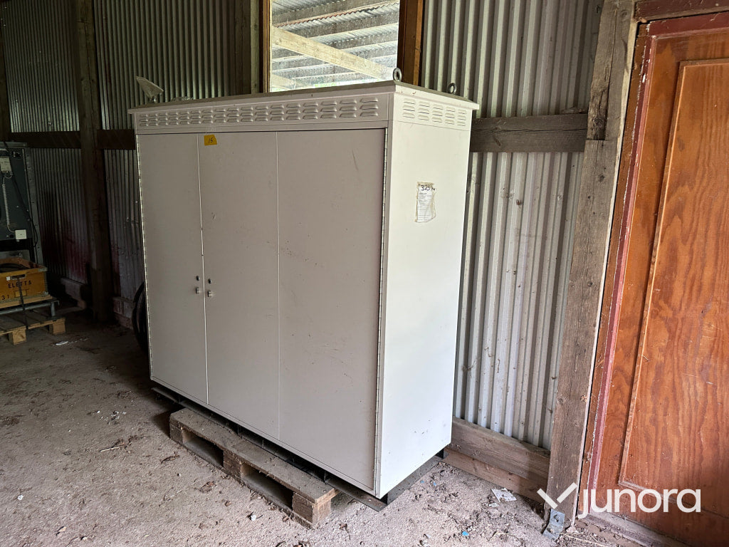 Elskåp 185 cm (Oanvänt)