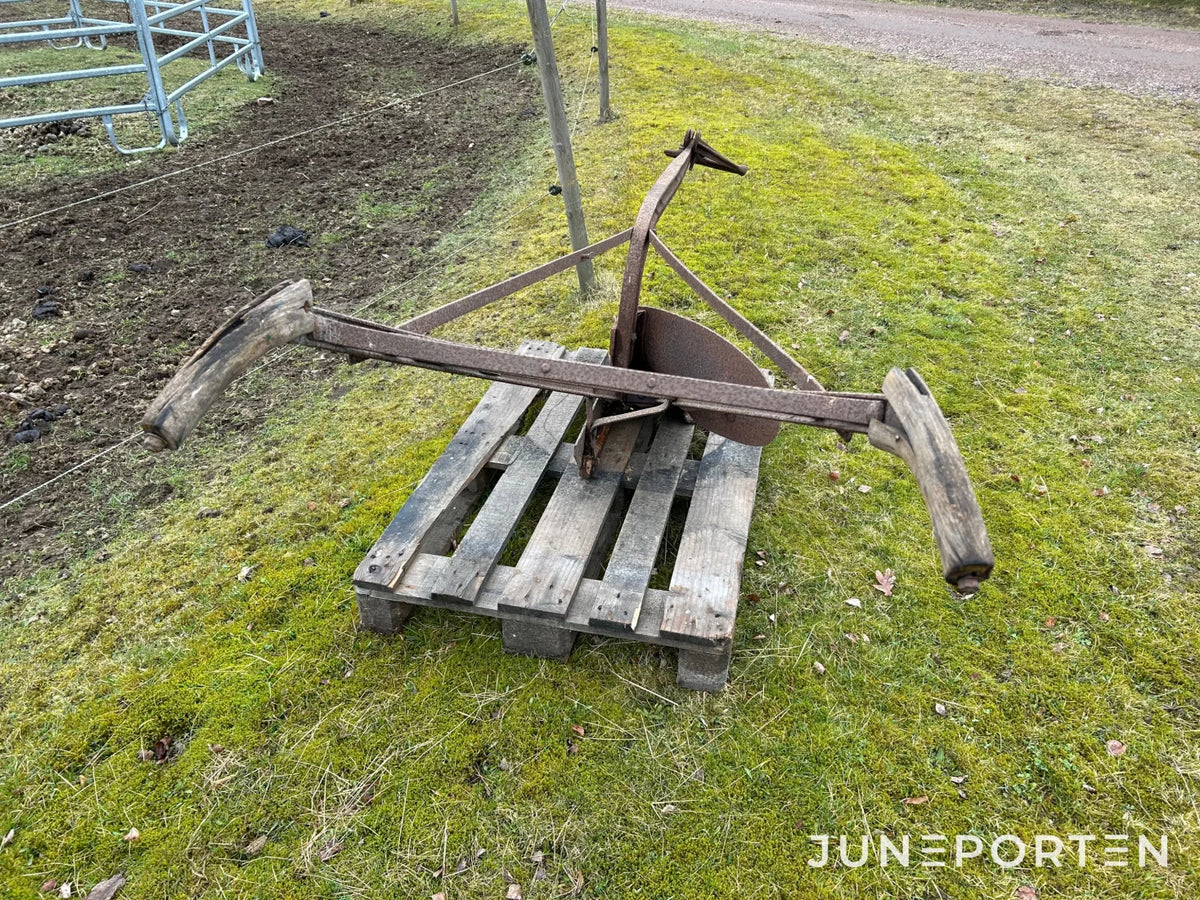 Enskärig plog Överum