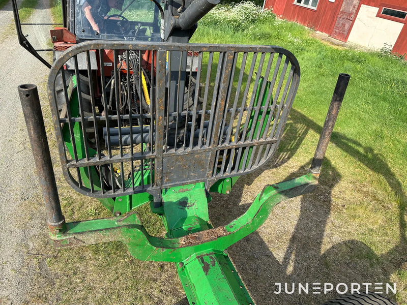 Skogsvagn Farma T-10 G2