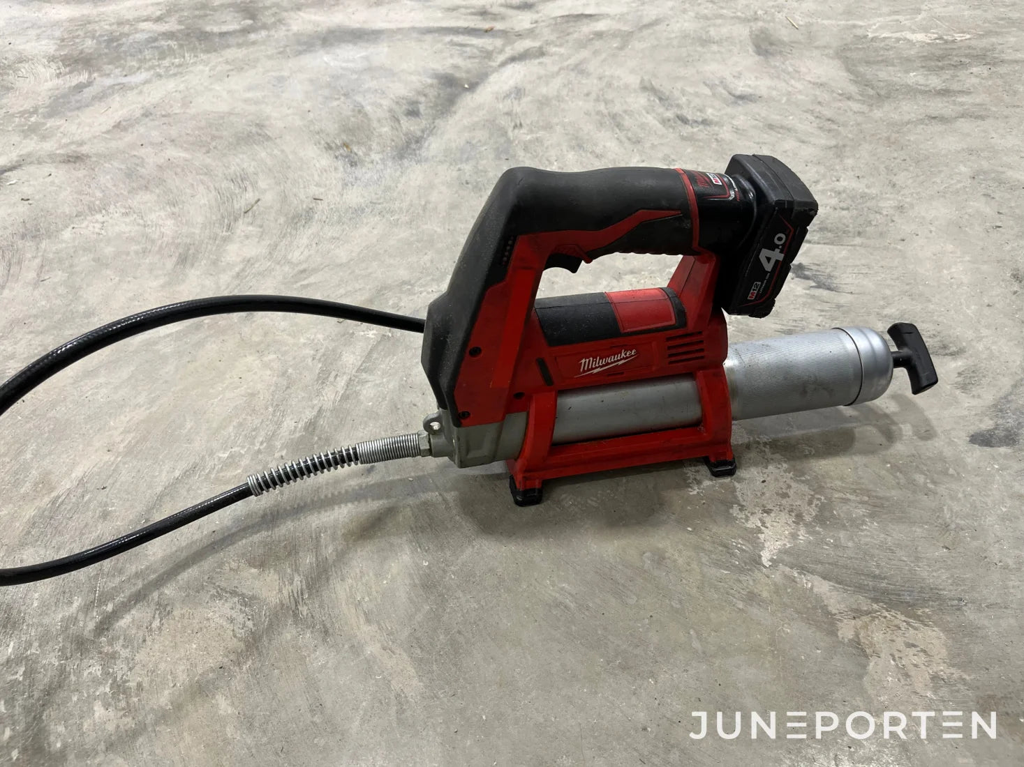Fettpistol och skruvdragare Milwaukee M12