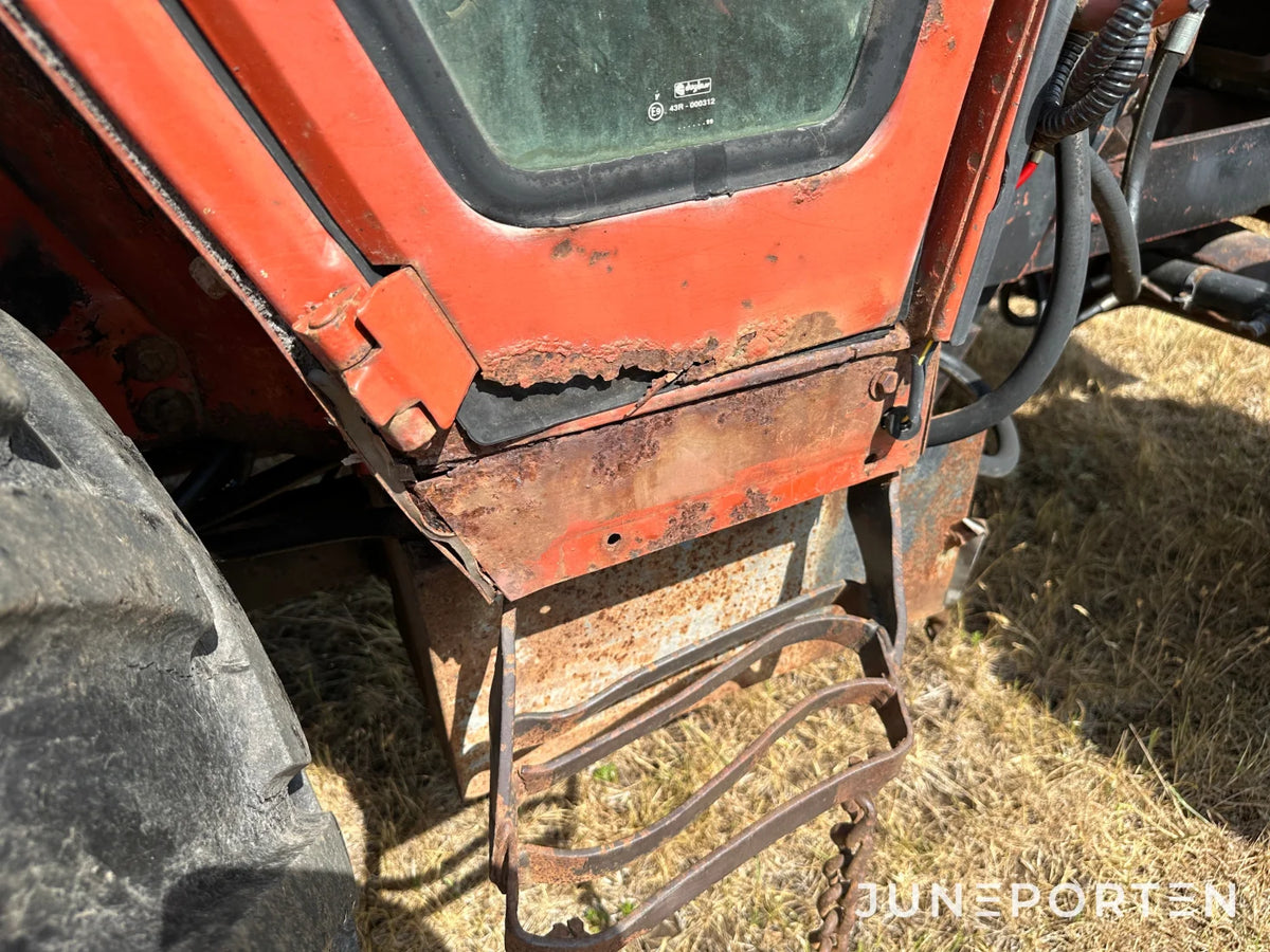 Fiat 80-90 DT med trima lastare