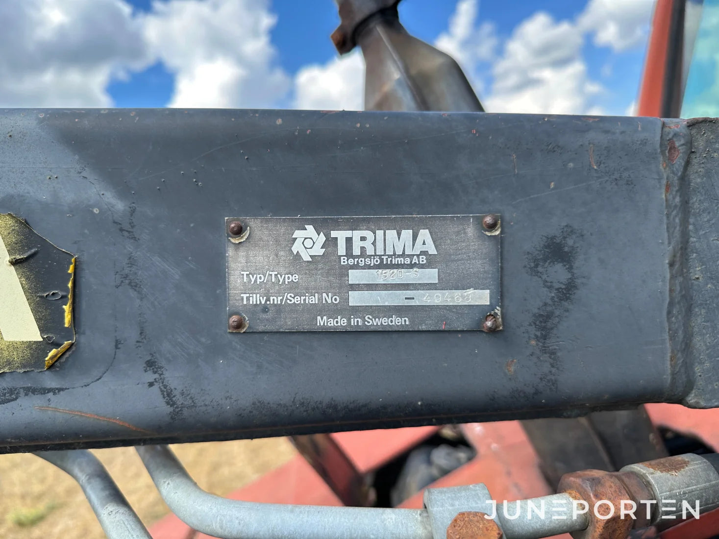 Fiat 80-90 DT med trima lastare