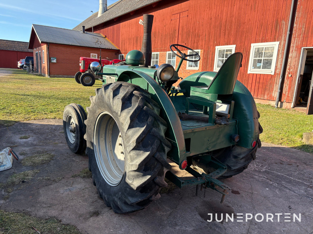 Veterantraktor Field-Marshall