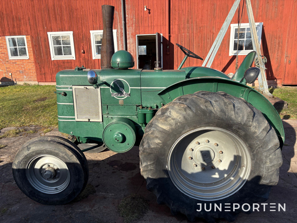 Veterantraktor Field-Marshall