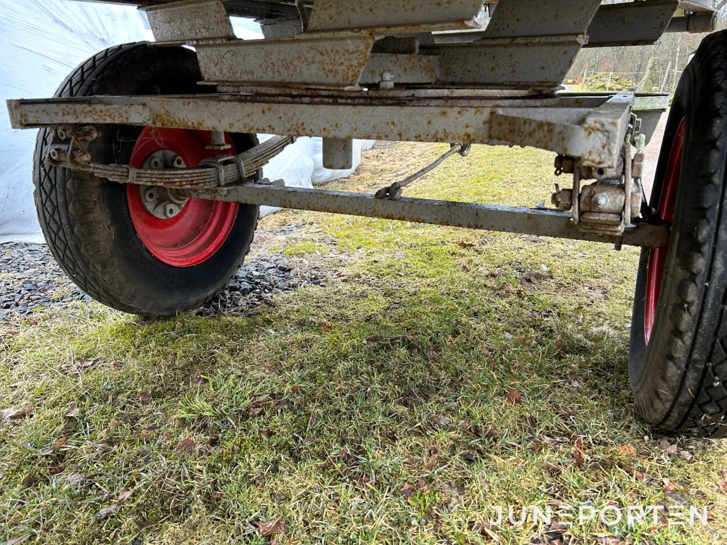 Flakvagn med broms och tipp