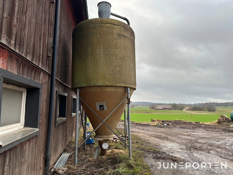 Fodersilo Tunetanken 13 kubik