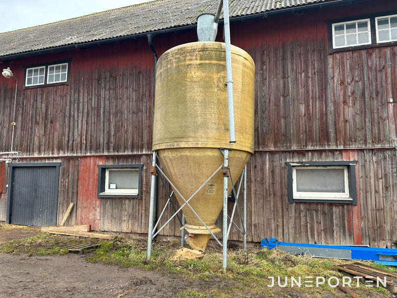 Fodersilo Tunetanken 13 kubik