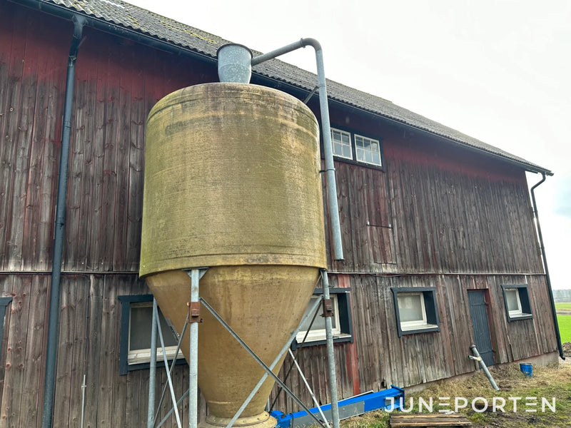 Fodersilo Tunetanken 13 kubik