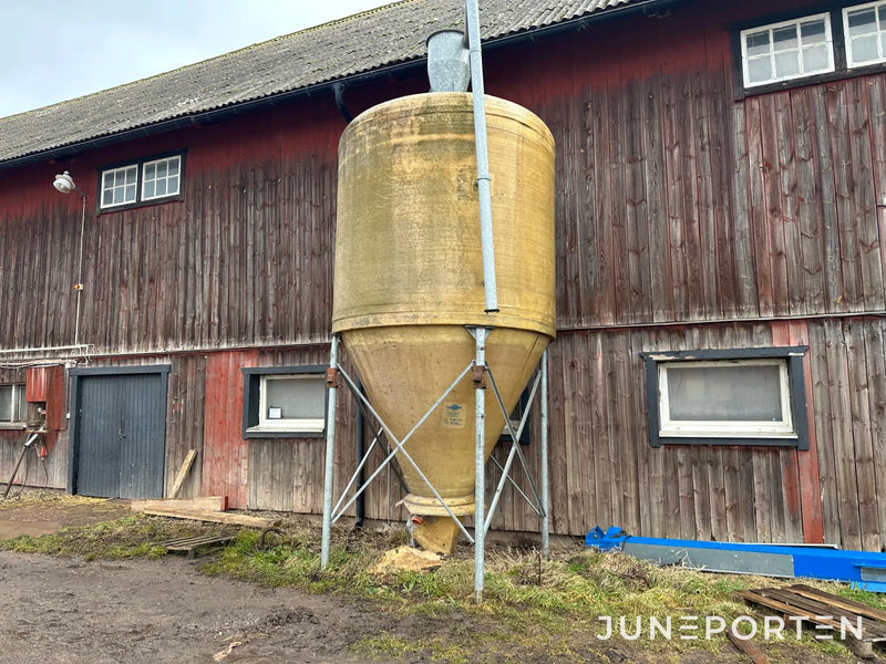Fodersilo Tunetanken 13 kubik