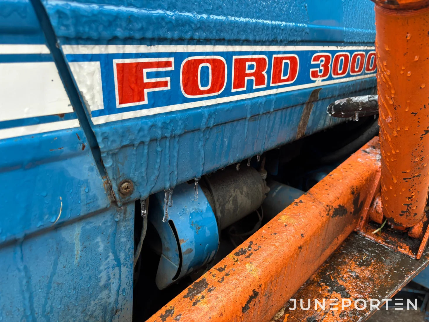 Ford 3000 med lastare