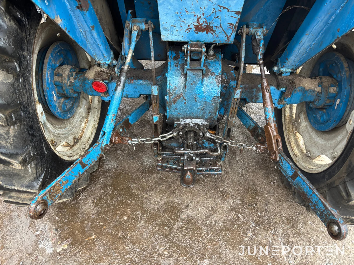 Ford 3000 med lastare