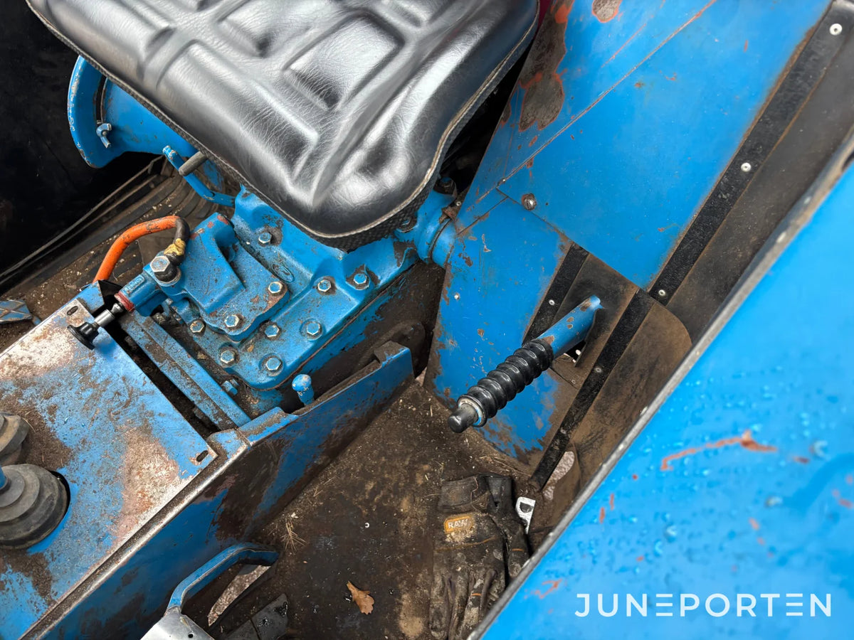 Ford 3000 med lastare