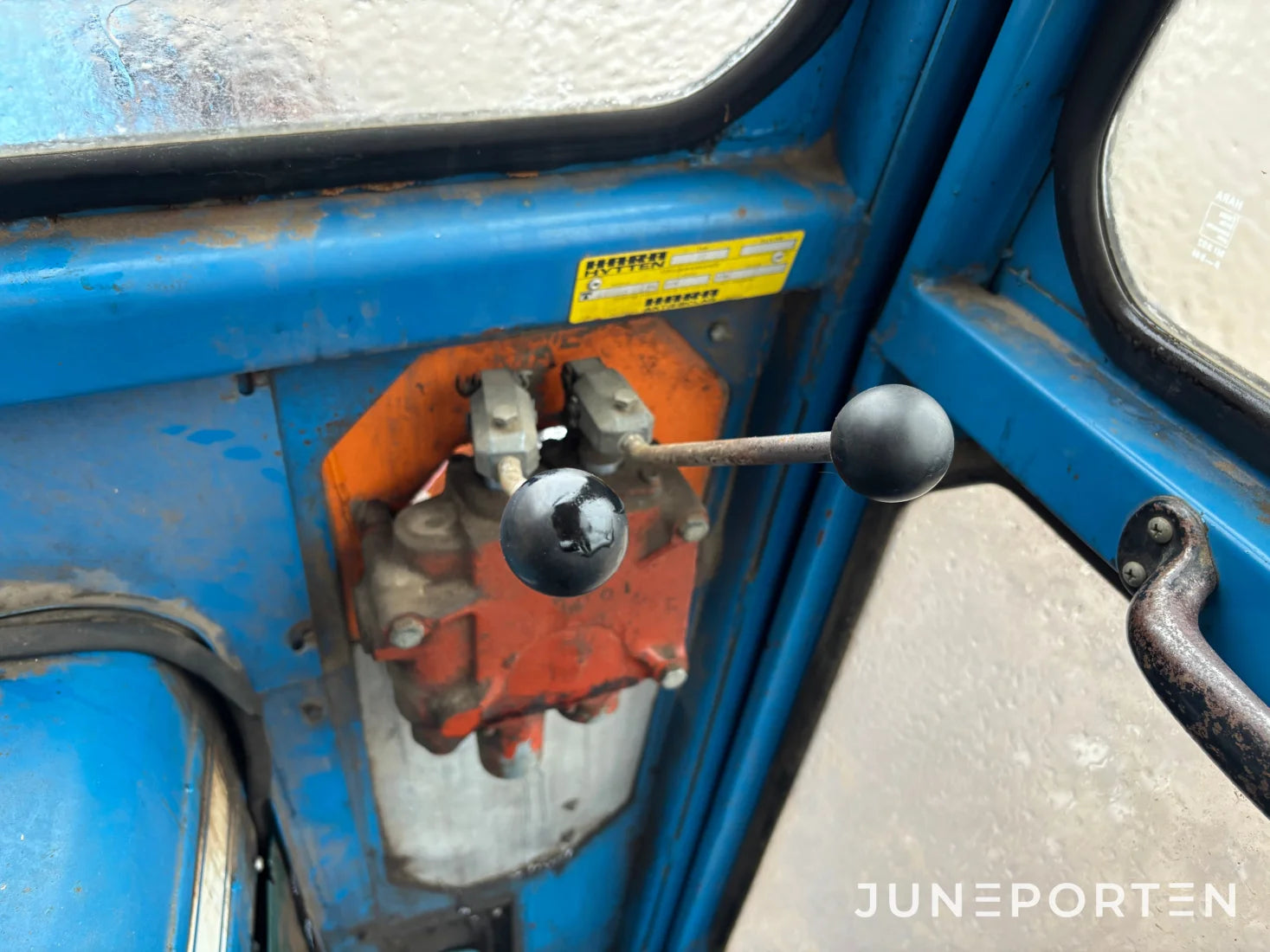 Ford 3000 med lastare