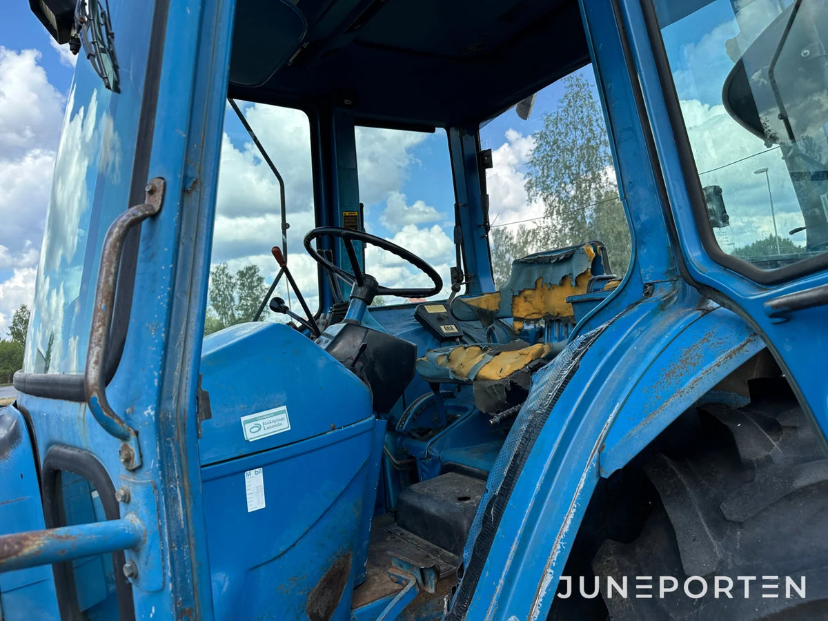 Ford 5610 med lastare