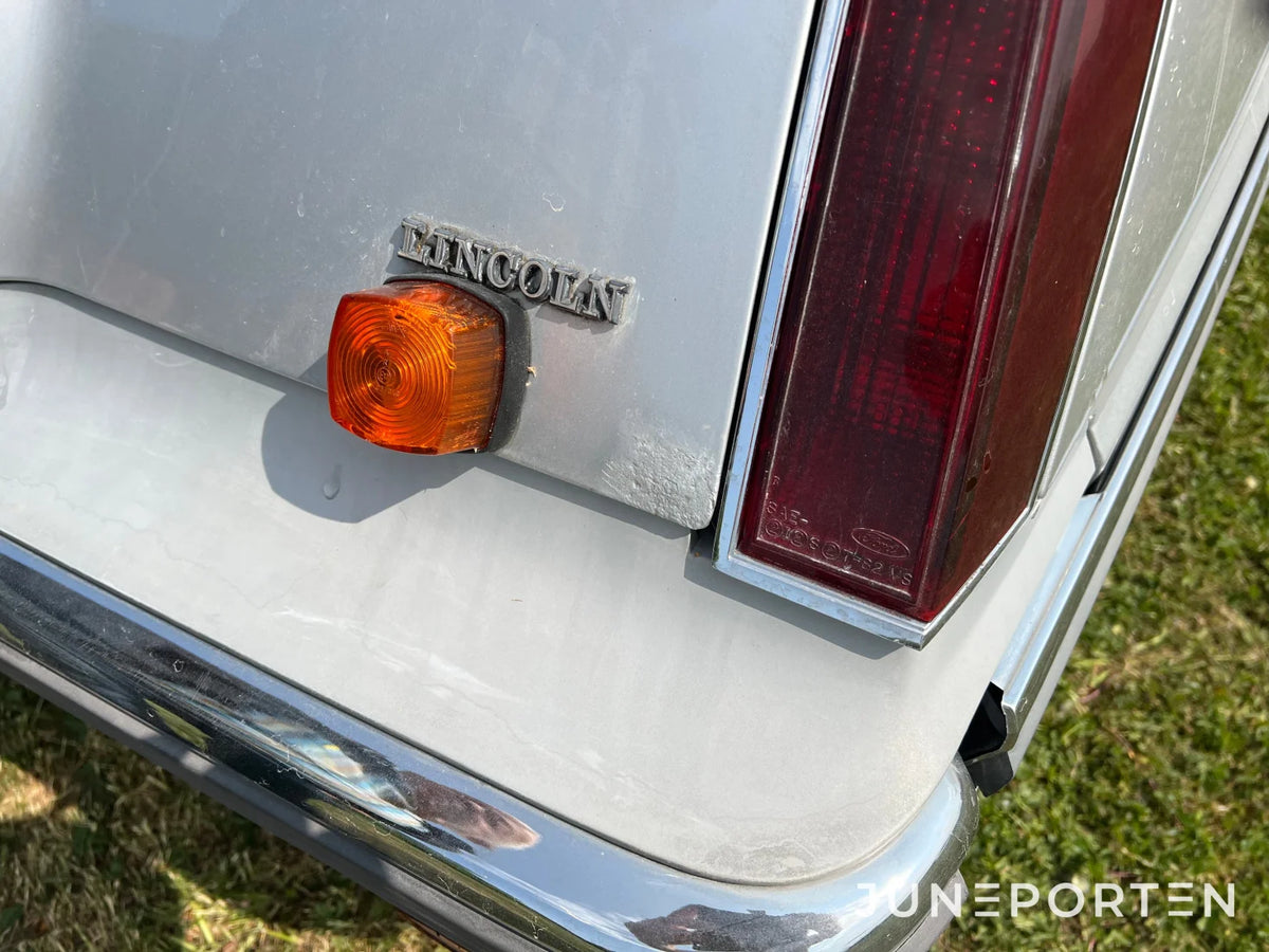 Ford Lincoln Continental