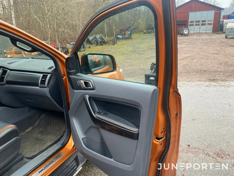 Ford Ranger Super Cab 3.2 Wildtrak
