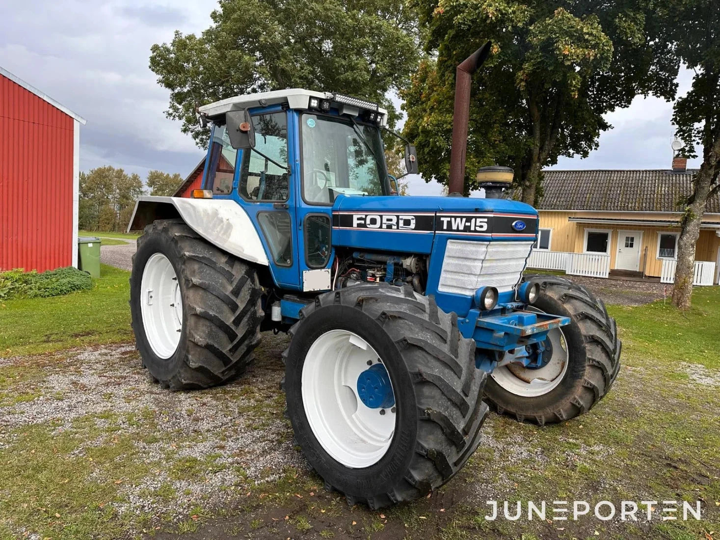 Ford TW 15 4WD