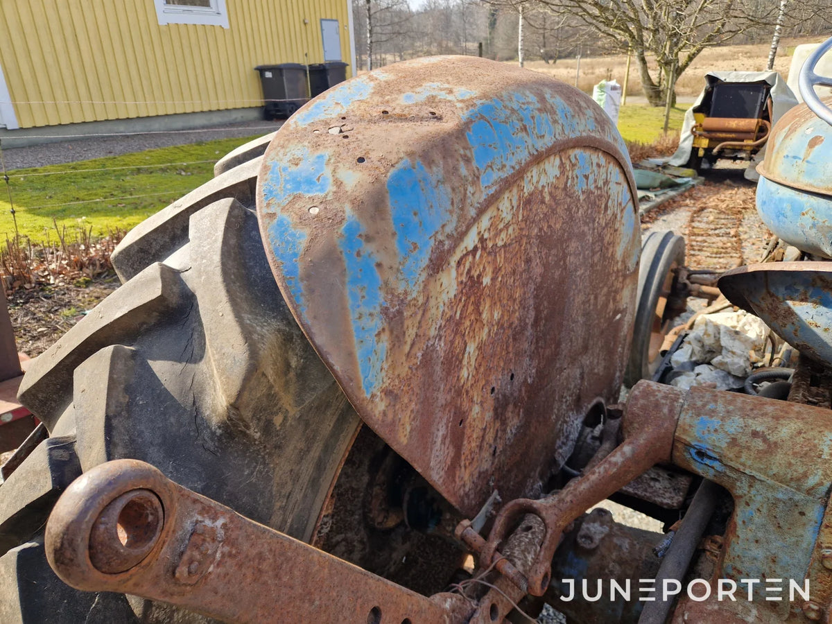 Fordson Major Reparationsobjekt