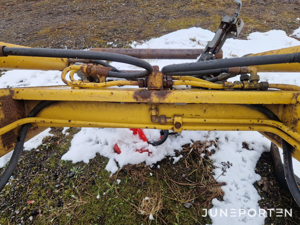 Frontlastare Bergsjö 1300 P