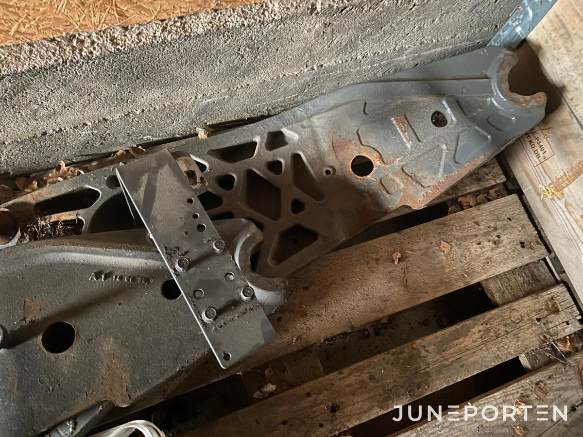 Frontlastare Trima +4.1p till Valtra N-serie