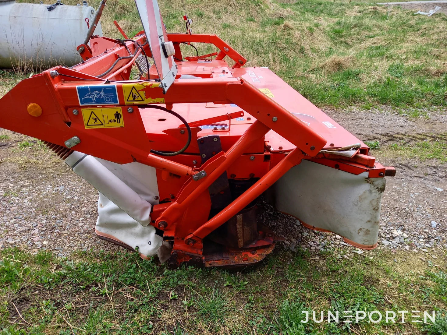 Frontslåttermaskin KUHN GMD 802 F