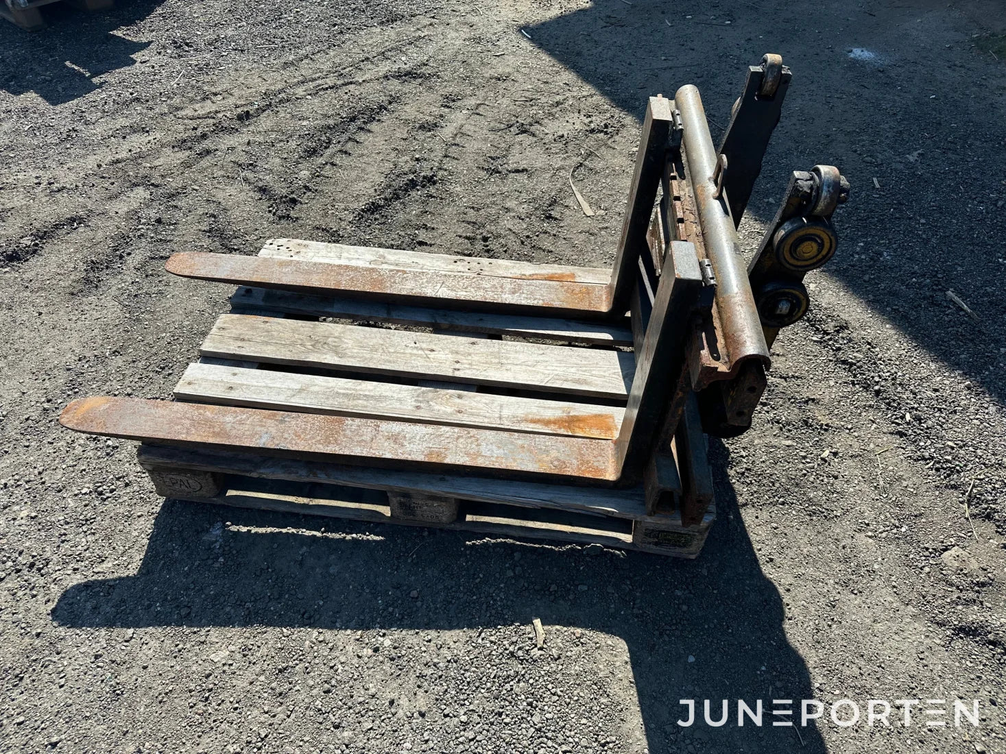 Gaffelstativ till truck
