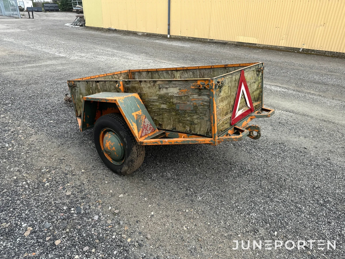 Militärvagn 2000 x 1000 mm
