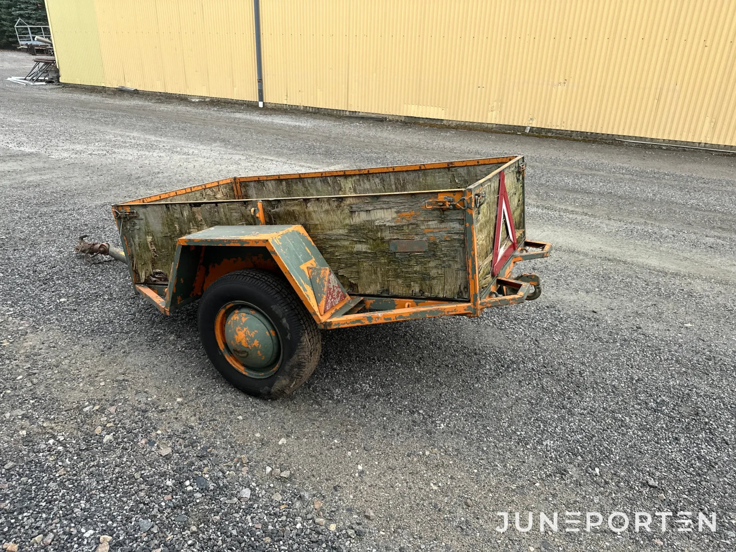 Militärvagn 2000 x 1000 mm