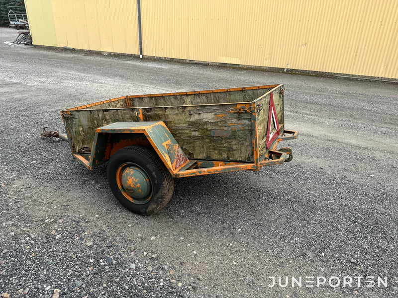 Militärvagn 2000 x 1000 mm
