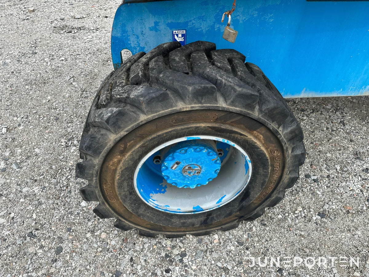 Bomlift Genie S-60