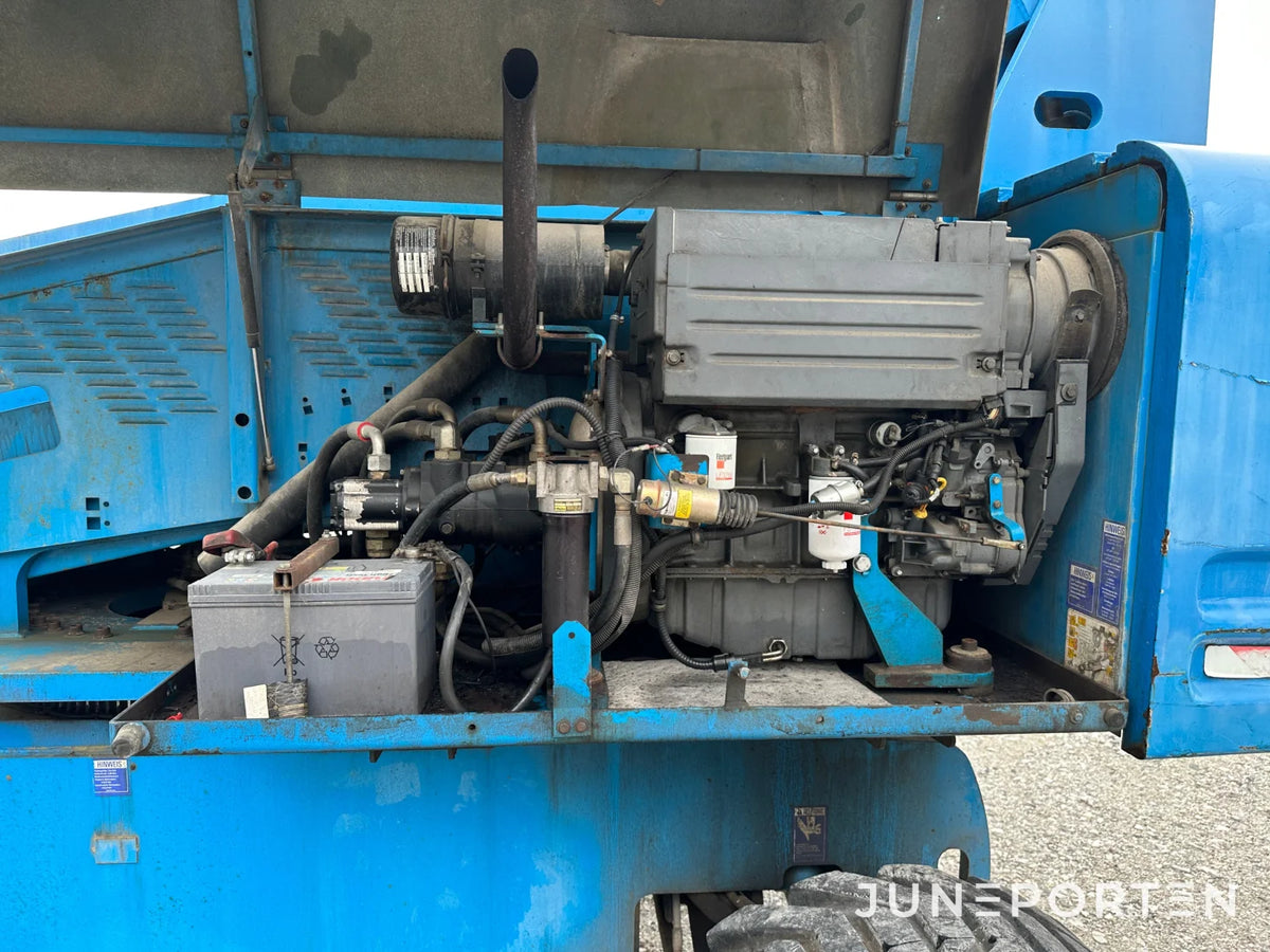 Bomlift Genie S-60