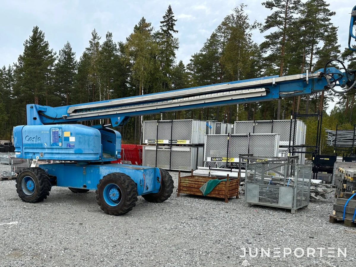 Bomlift Genie S-60