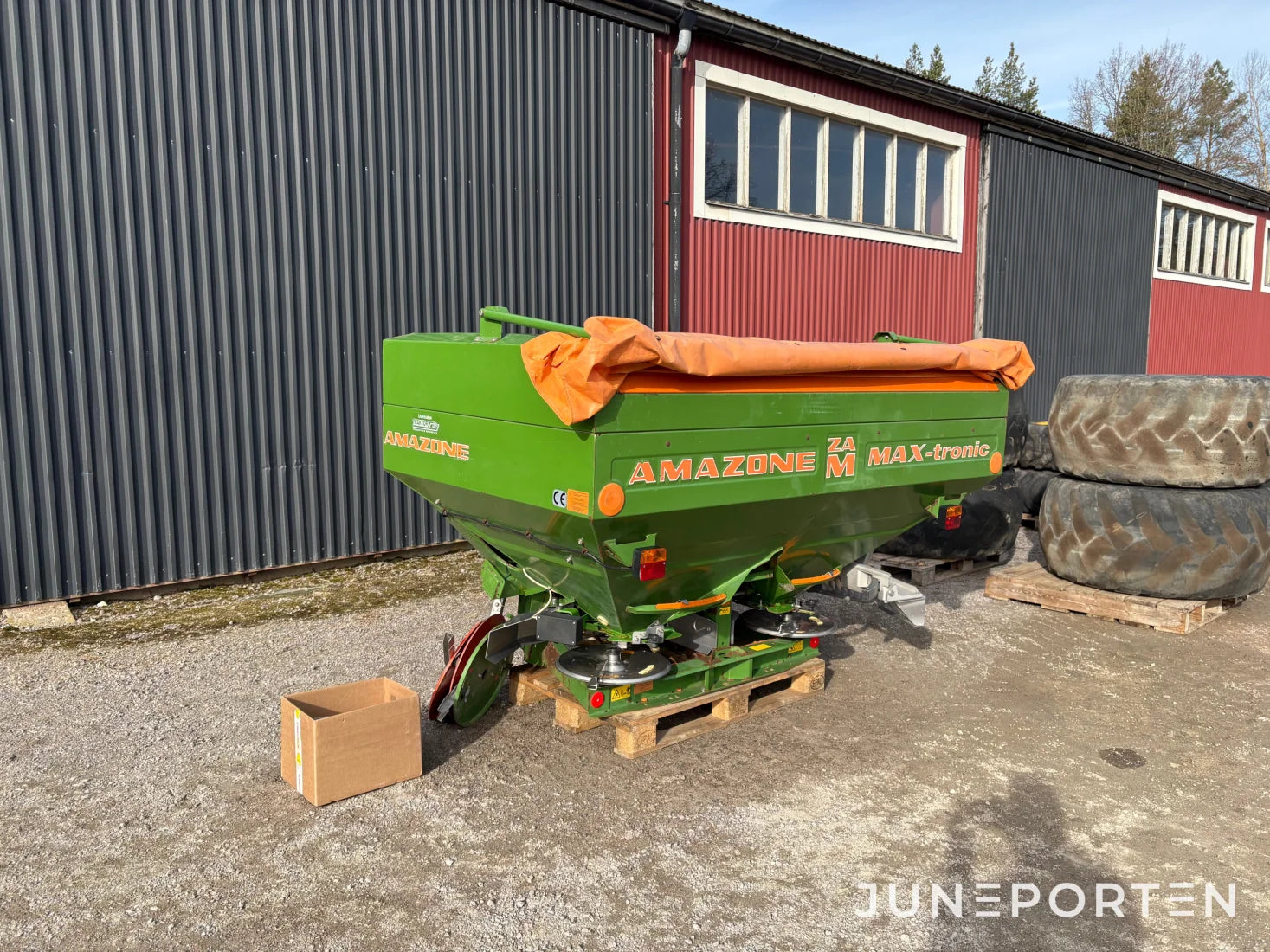 Gödningsspridare Amazone  ZA-M MAX-Tronic