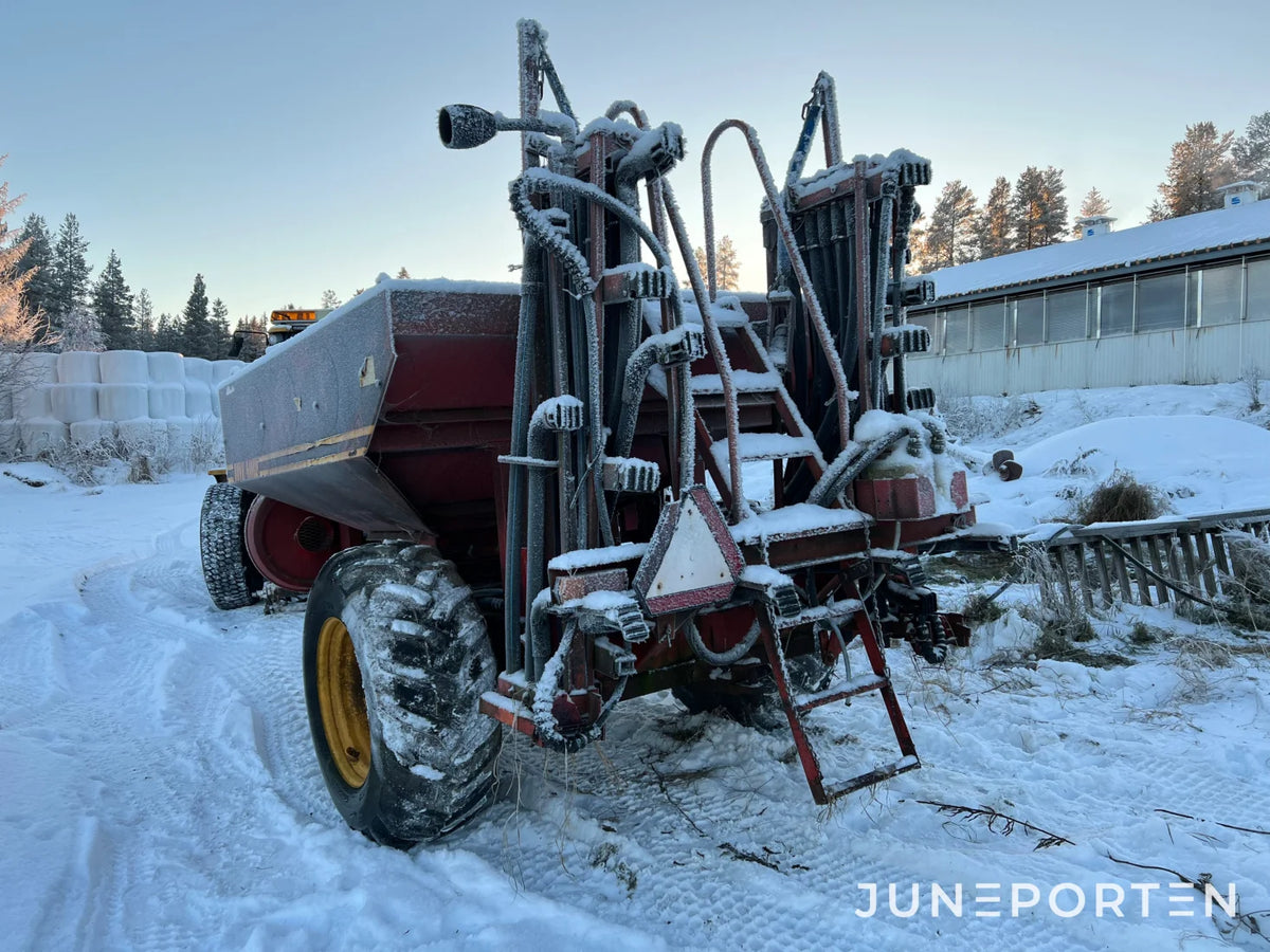Gödningsspridare Tive JET 4012