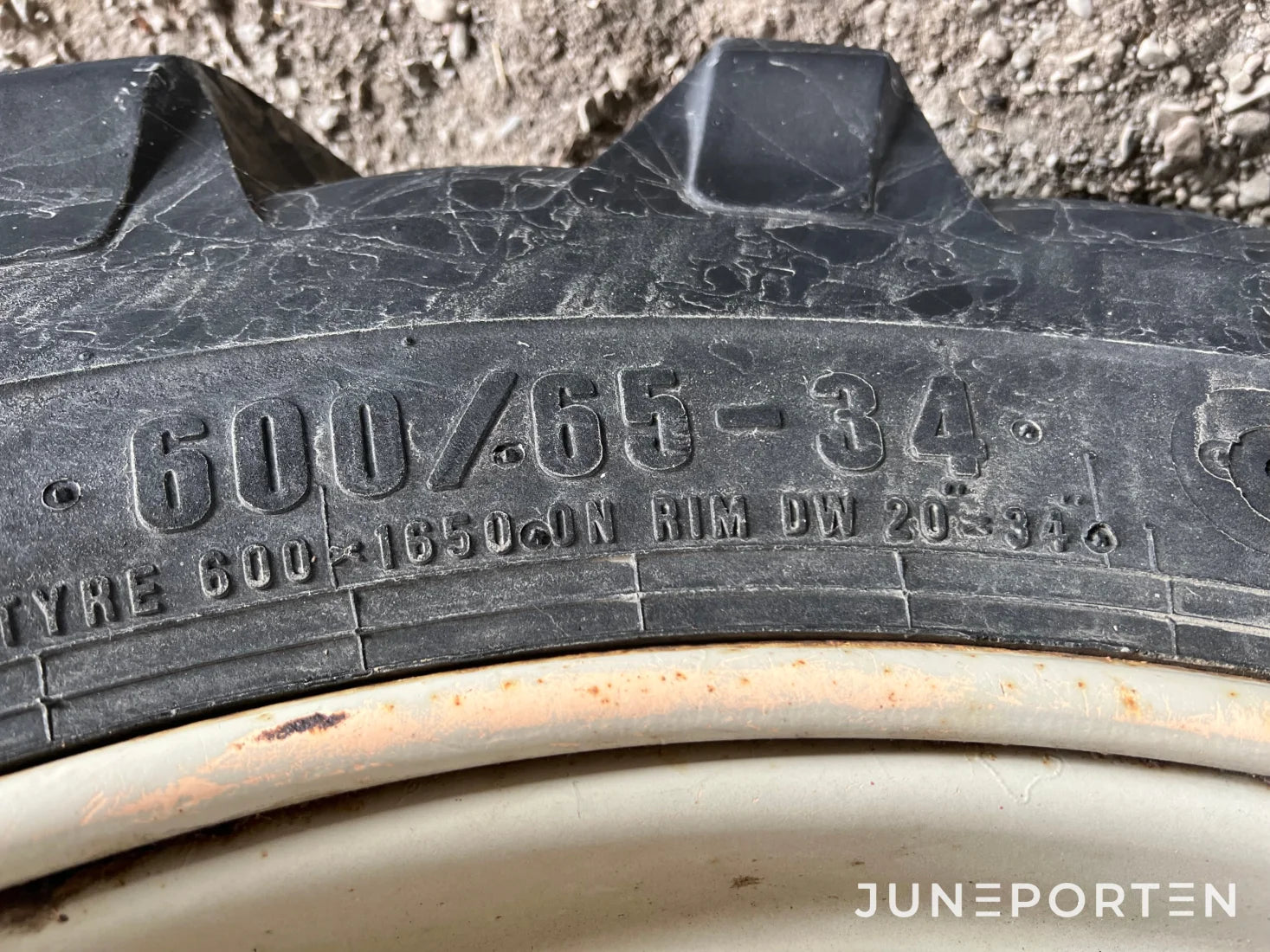 Gödselspridare Uggerbys UM90 SLS