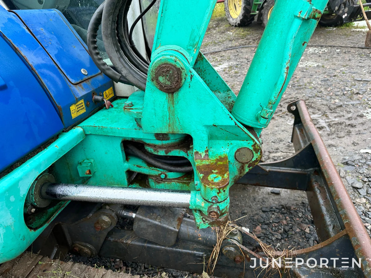 Grävmaskin IHI 65VX2 med redskap