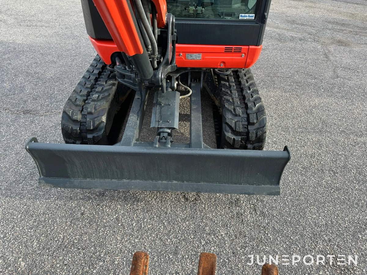 Grävmaskin Kubota KX027-4
