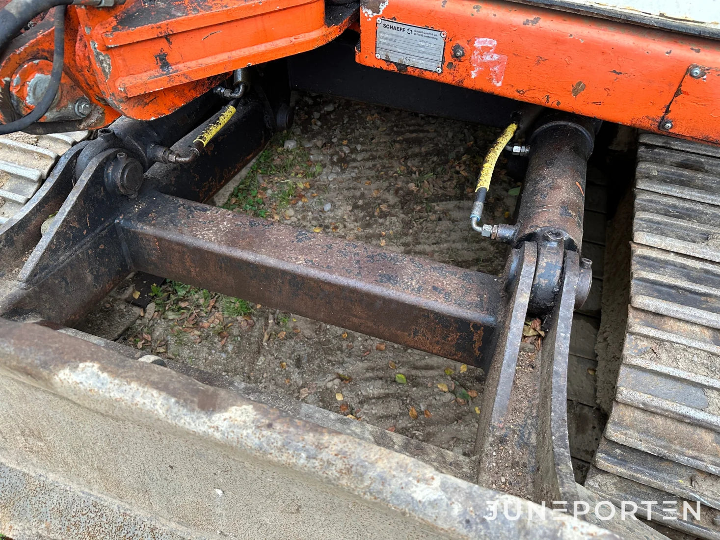 Bandgrävare Schaeff HR31