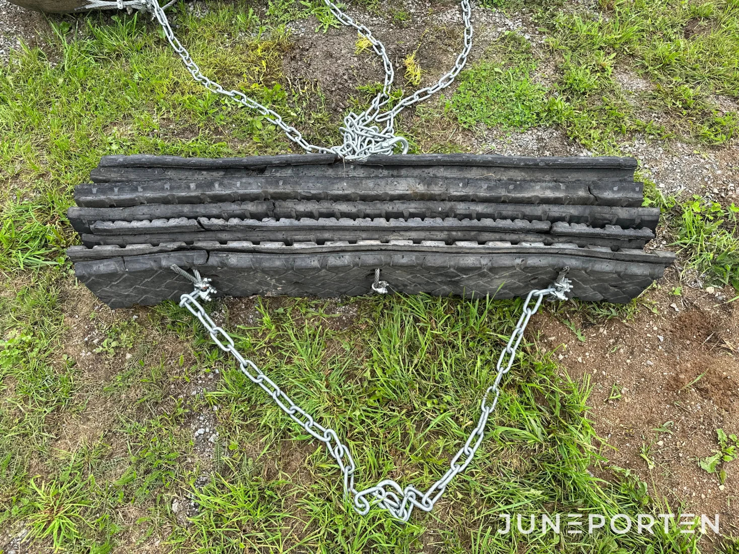 Gummisladd för ridbanor