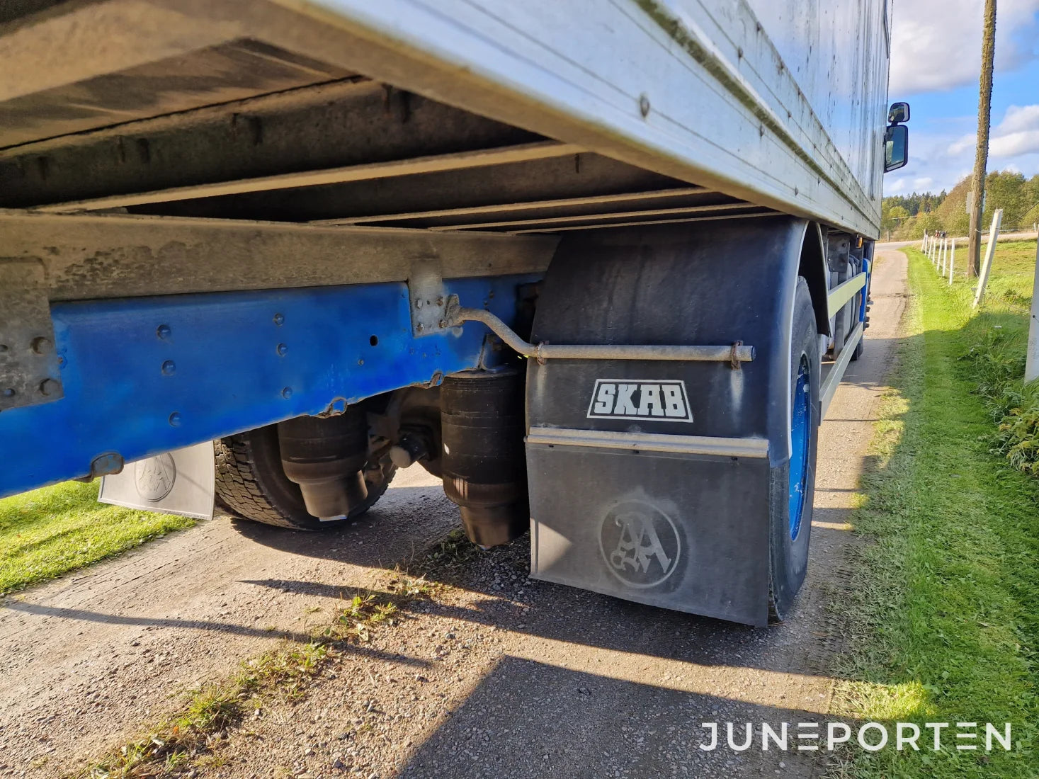 Hästlastbil Scania P94LB4X2NB300