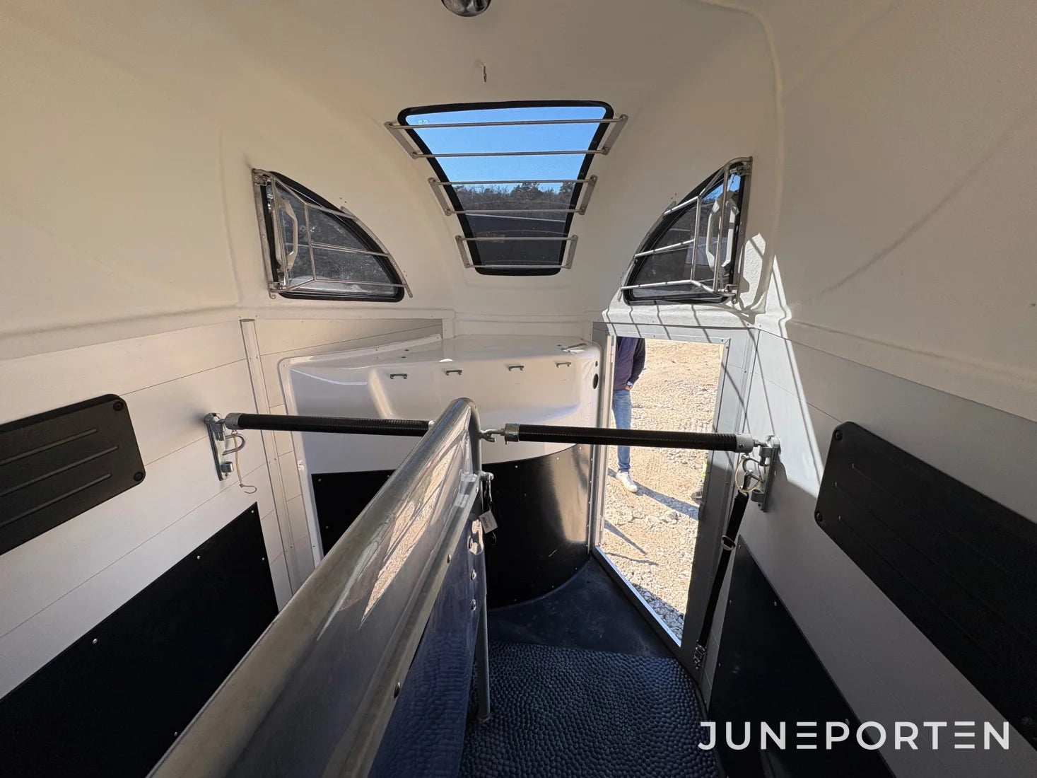 Hästtransport Bücker Clear-Round