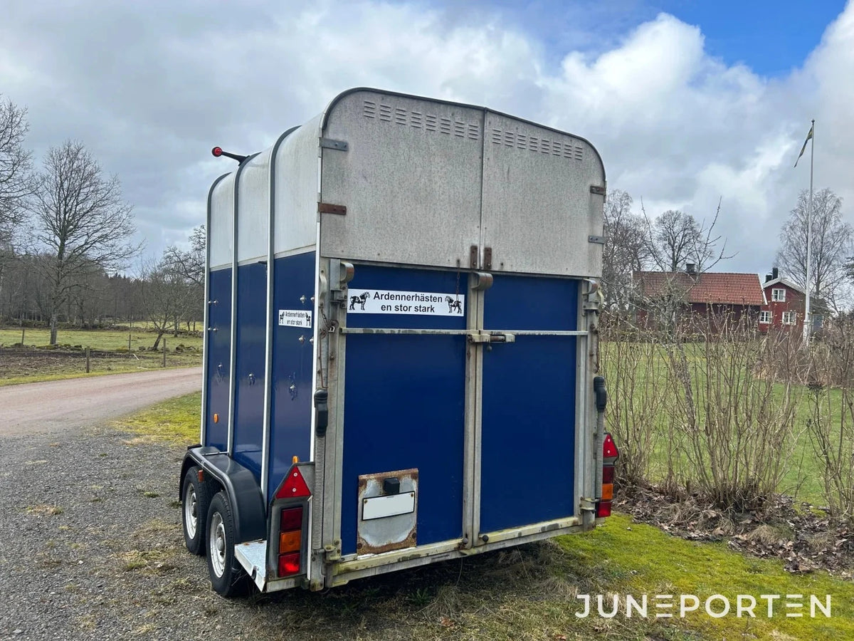Hästtransport Ifor Williams HB510R