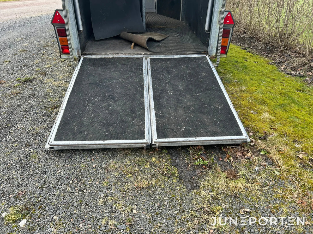 Hästtransport Ifor Williams HB510R