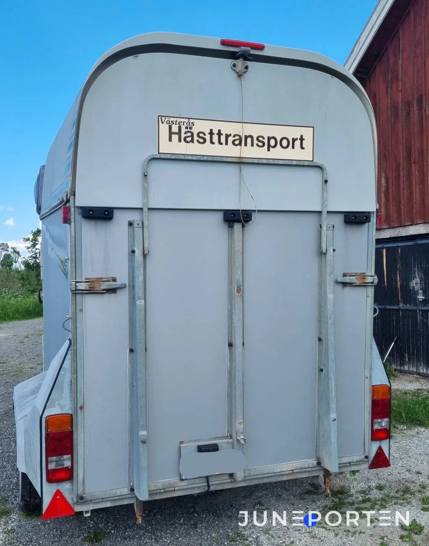 Hästtransport Star Trailer HT