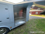 Hästtransport Iveco 75E17