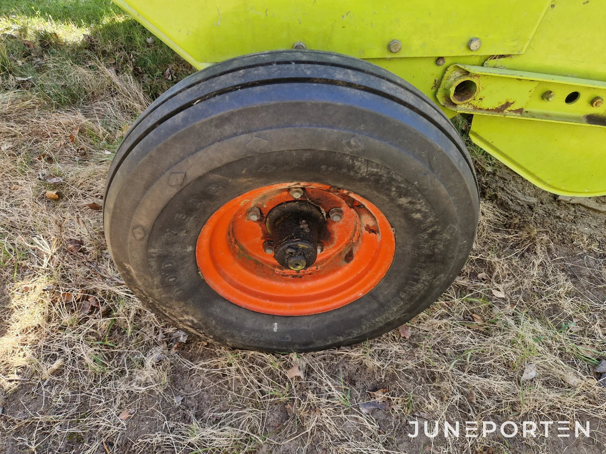 Hårdpress Claas Markant 50